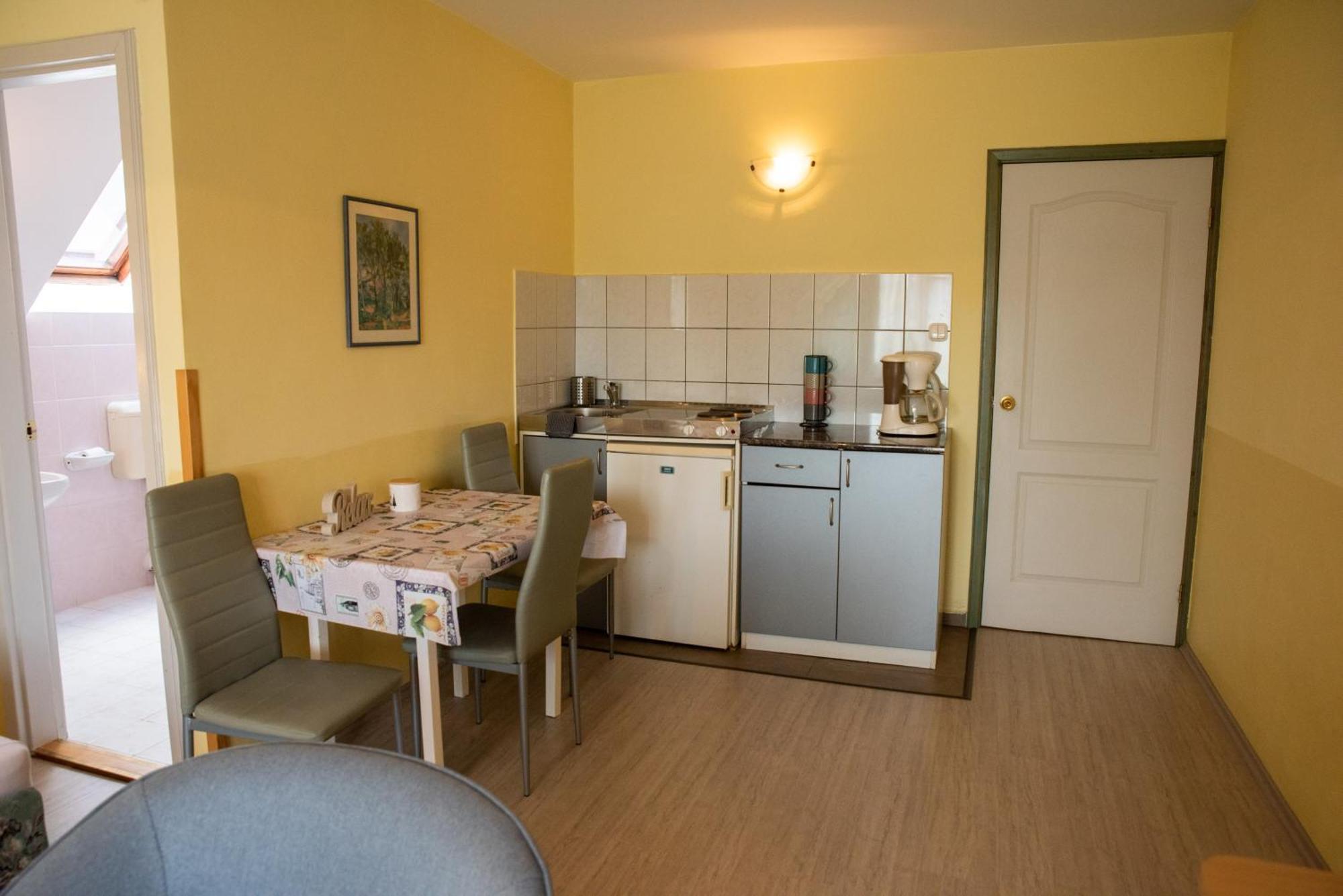 Flora Villa Хевиз Экстерьер фото