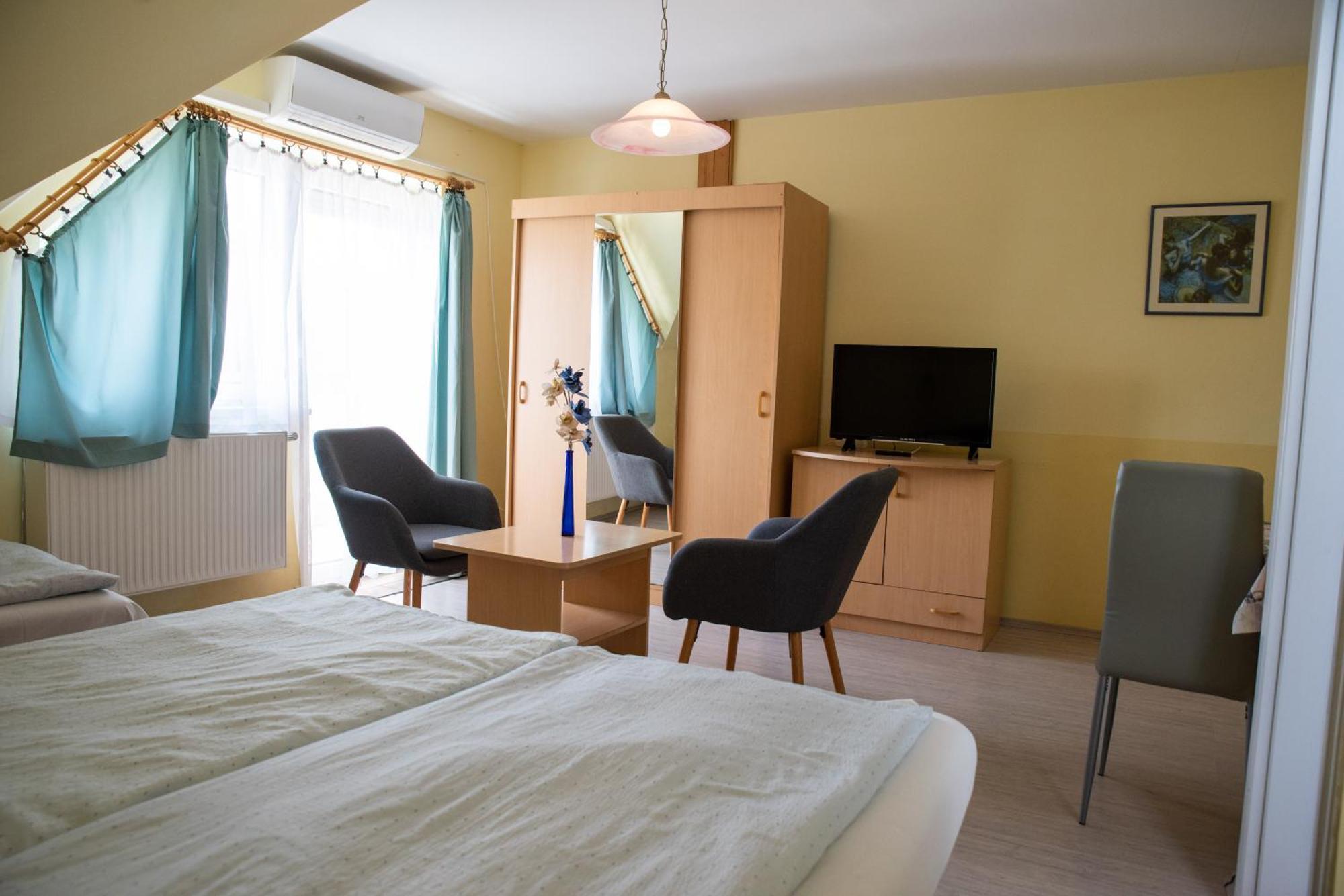 Flora Villa Хевиз Экстерьер фото