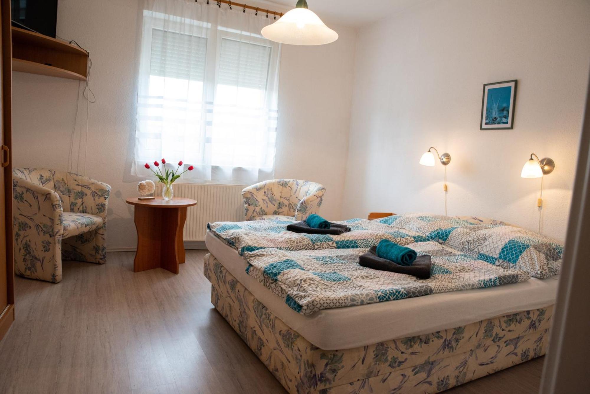 Flora Villa Хевиз Экстерьер фото